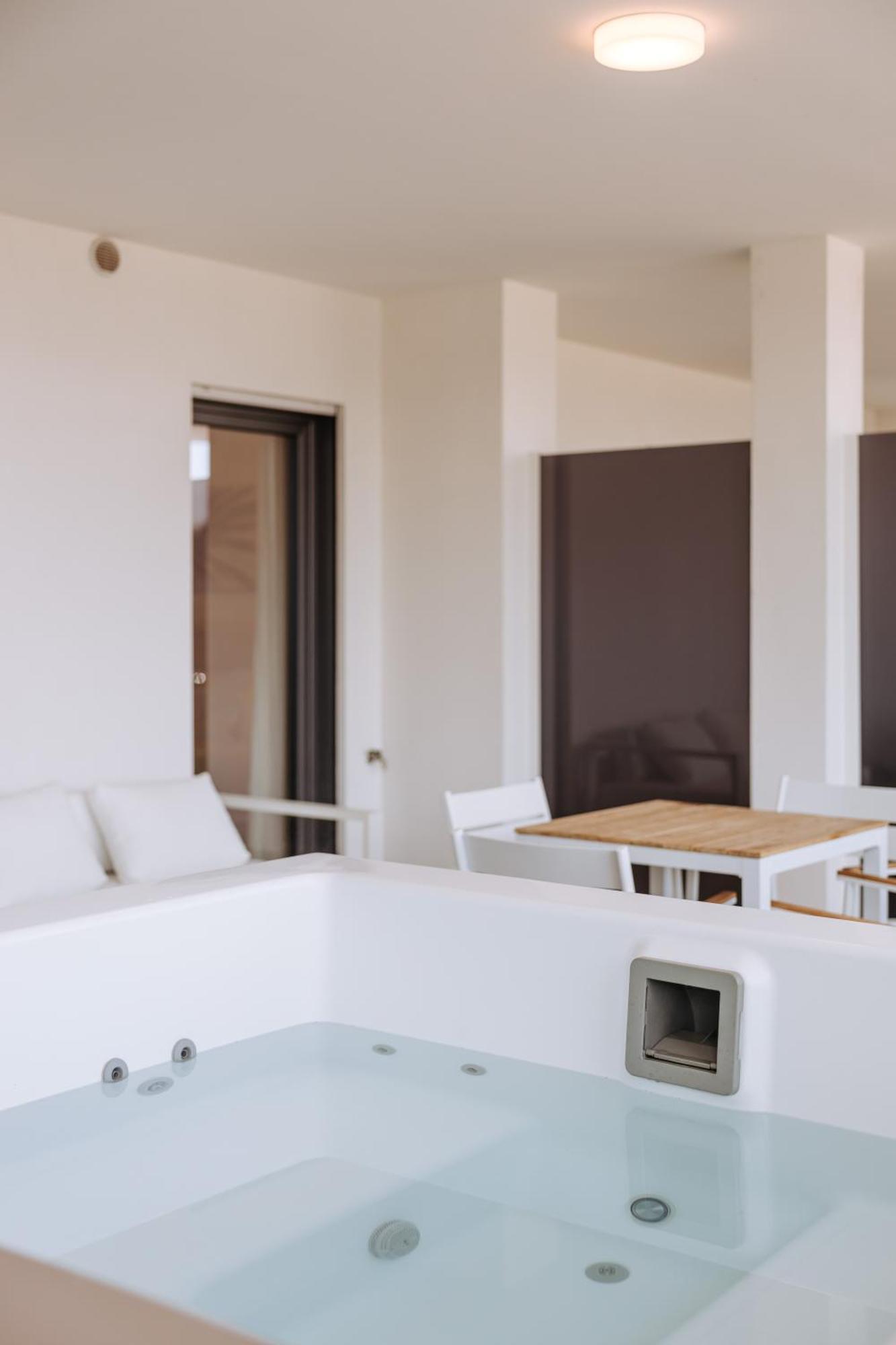 Marisabella Suite Spa 3 Μπάρι Εξωτερικό φωτογραφία